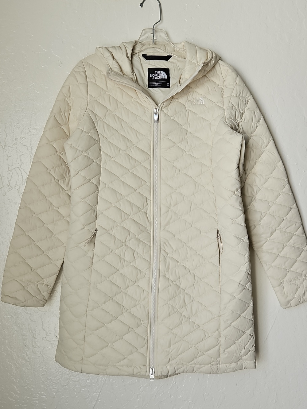 THE NORTH FACE ThermoBall Insulated Parka